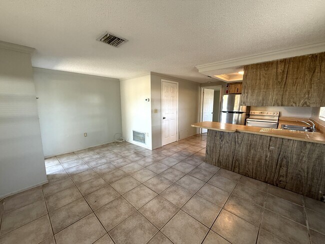 Photo - 256 Nippino Trail E