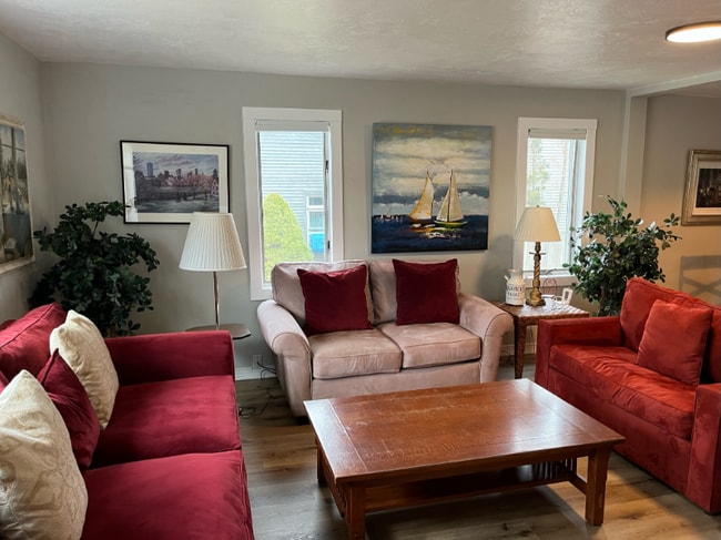 Photo - 111 McDowell St