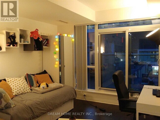 Photo - 8 Mercer St Unité #322