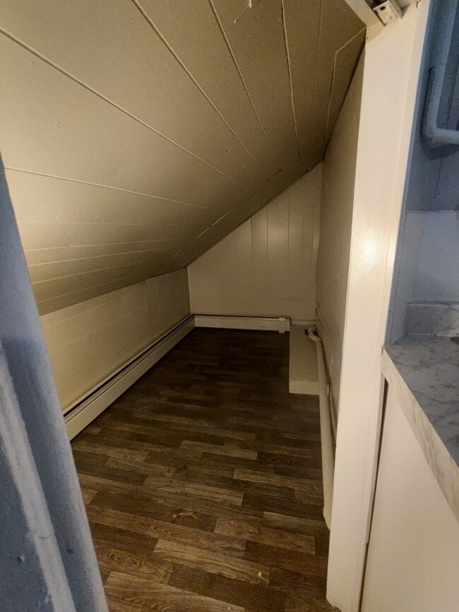 196 Dean St Unit 3