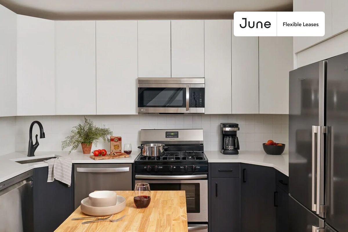 Photo - Peaceful ROOM at The Dean House Unit 11