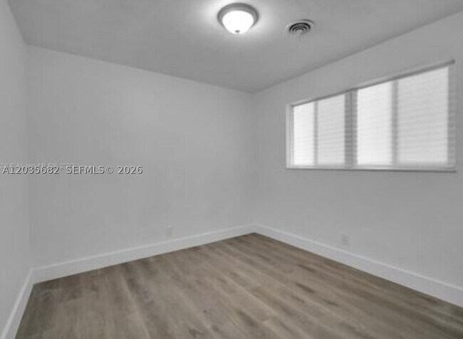 Photo - 3811 NW 6th St