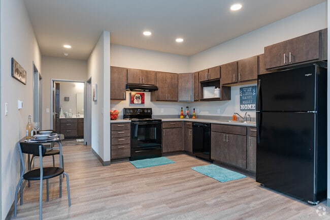 Photo - Eleven41 Main