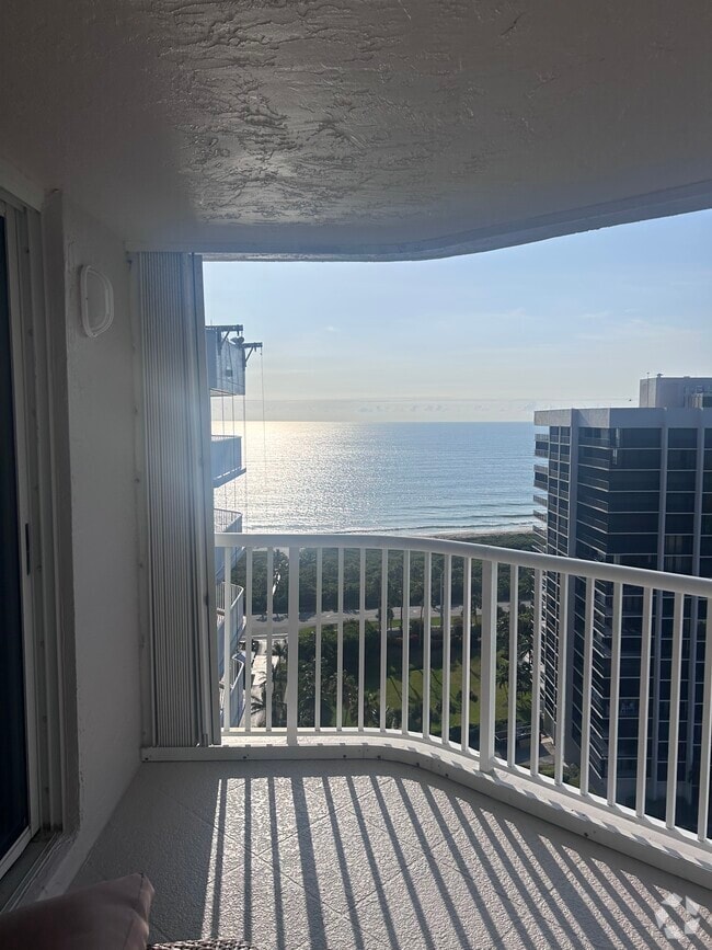 Building Photo - 5049 N Highway A1A Unit 1901 Rental