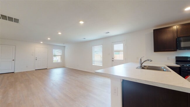 Building Photo - 26923 Wilderye Cv Ln