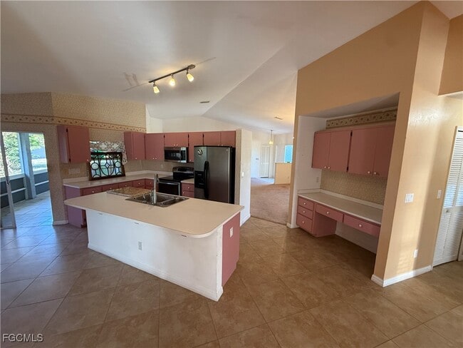 Photo - 132 Dania Cir