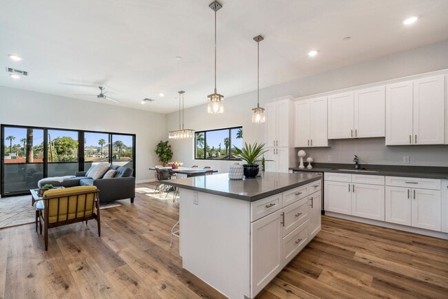 Encanto Apartments