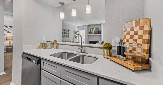 The Oakley Apartment Homes