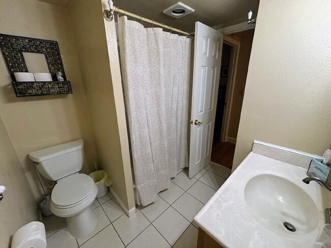 Photo - 759 Boulder Ct