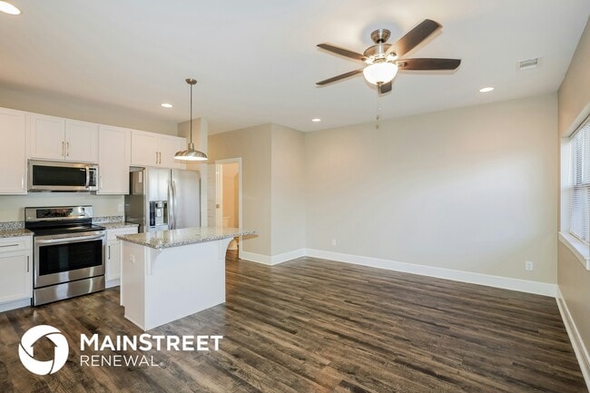 Photo - 112 Hartsville Ct