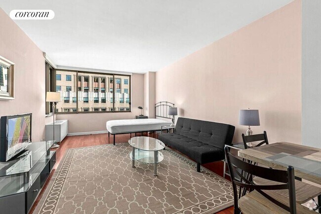 Building Photo - 350 W 50th St Rental
