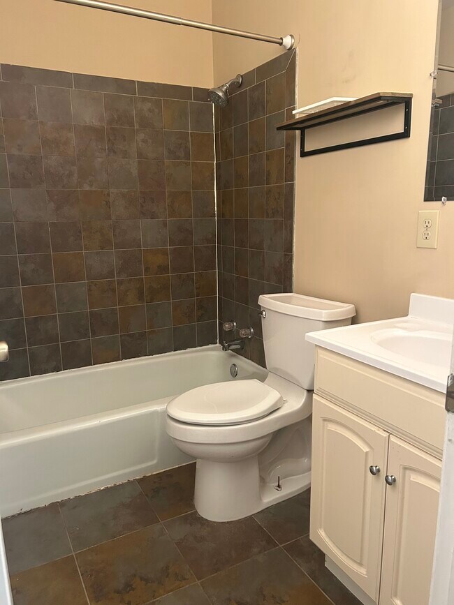 10923 Dahlia St NW Unit 10923