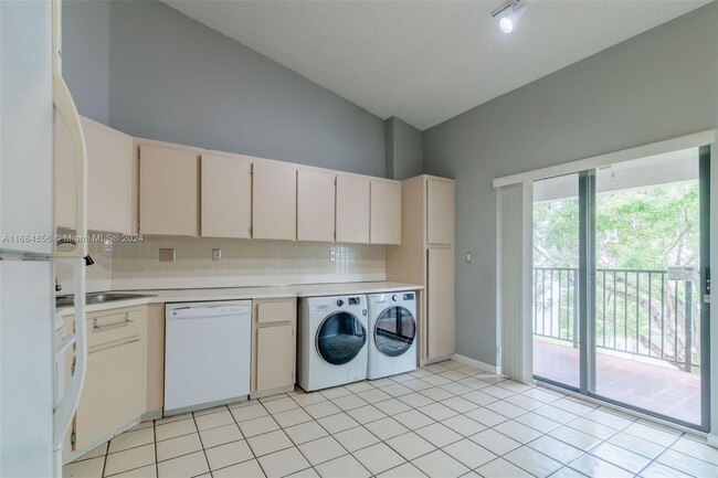 Photo - 6745 SW 132nd Ave Condo Unit 307