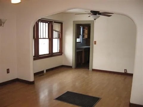 Photo - 707 W Summit St