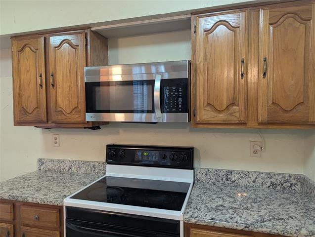 Photo - 2821 Stratford Ln