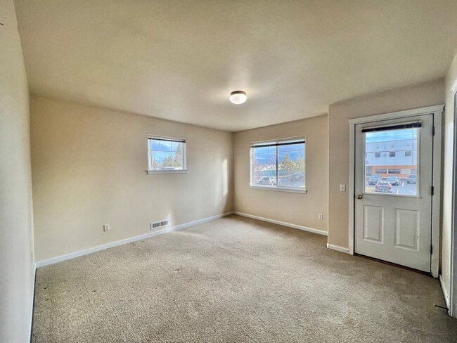 Photo - 63339 NW Britta St Unit 2