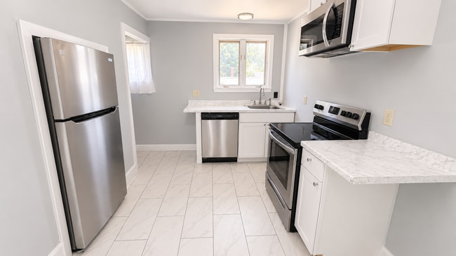 Photo - 12 Autumn St Unit 2