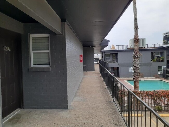 Photo - 2020 S Congress Ave Unit 1202
