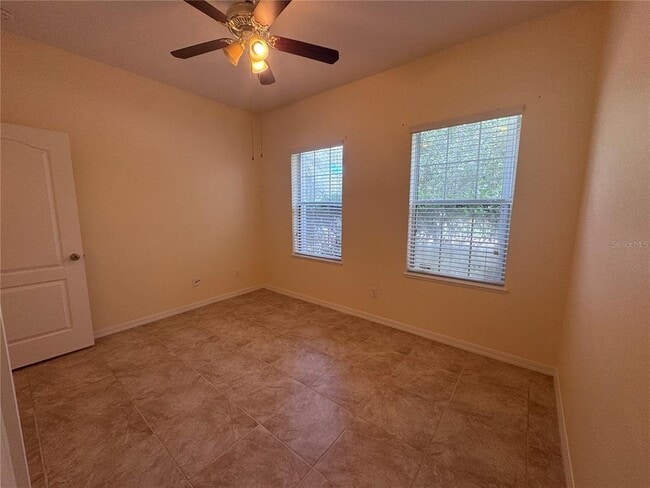 1013 Evans Loop