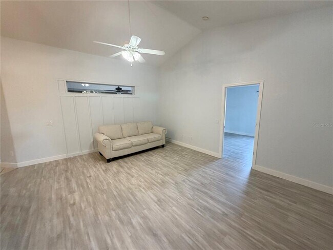 Photo - 2511 Rushmore St