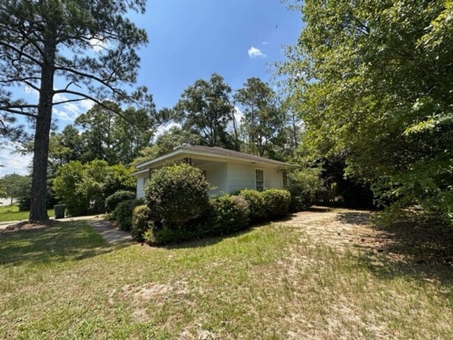 Photo - 1005 W Moore St