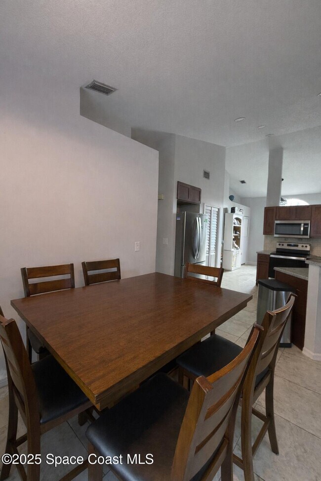 Photo - 1914 Jacques Dr