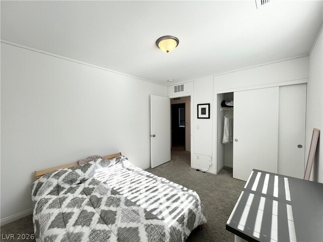 Photo - 5276 Sherwood Frst Ln