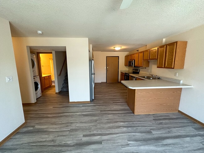 Photo - 121 Beach Avenue