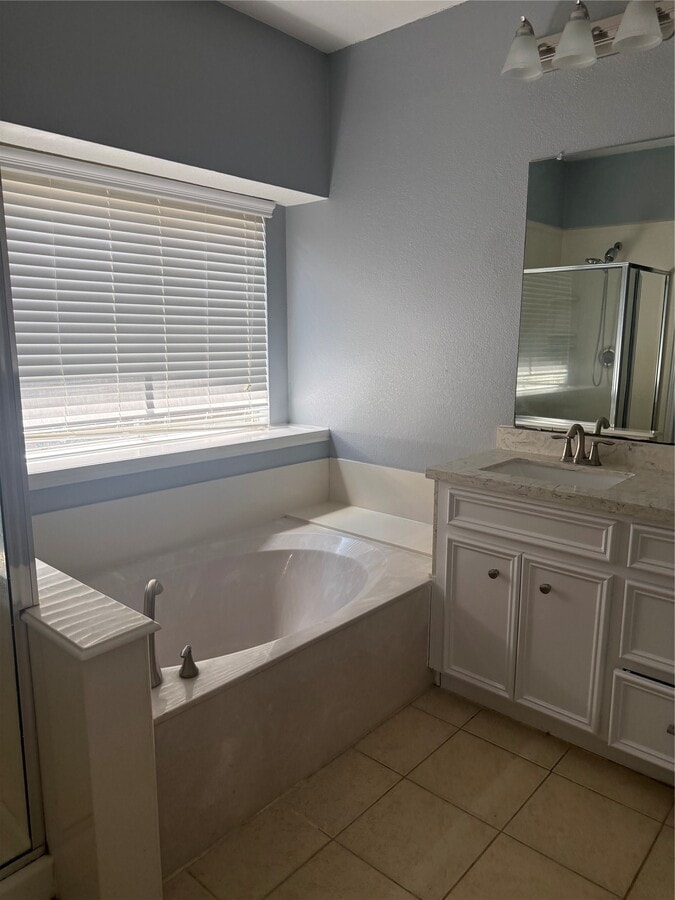Photo - 4727 Heritage Country Ln