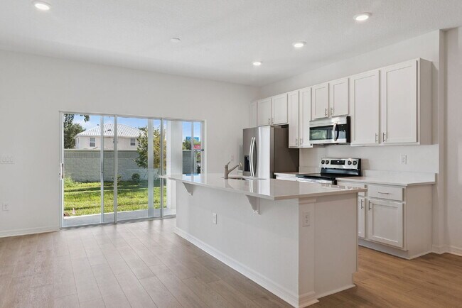 Photo - 1108 Elm Dr