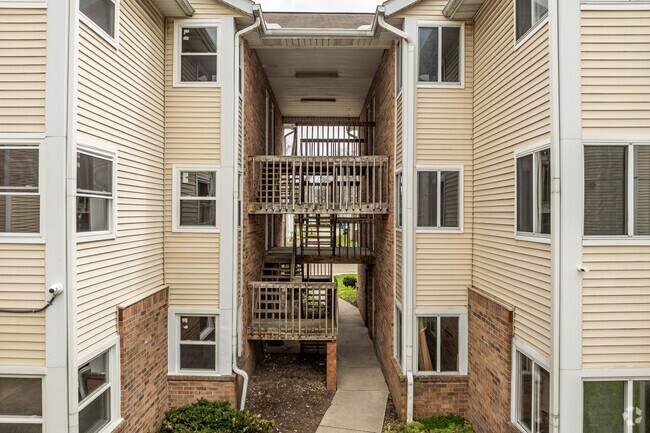 University Commons Apartments