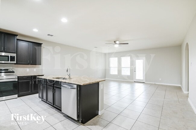 719 Shady Meadow Ln
