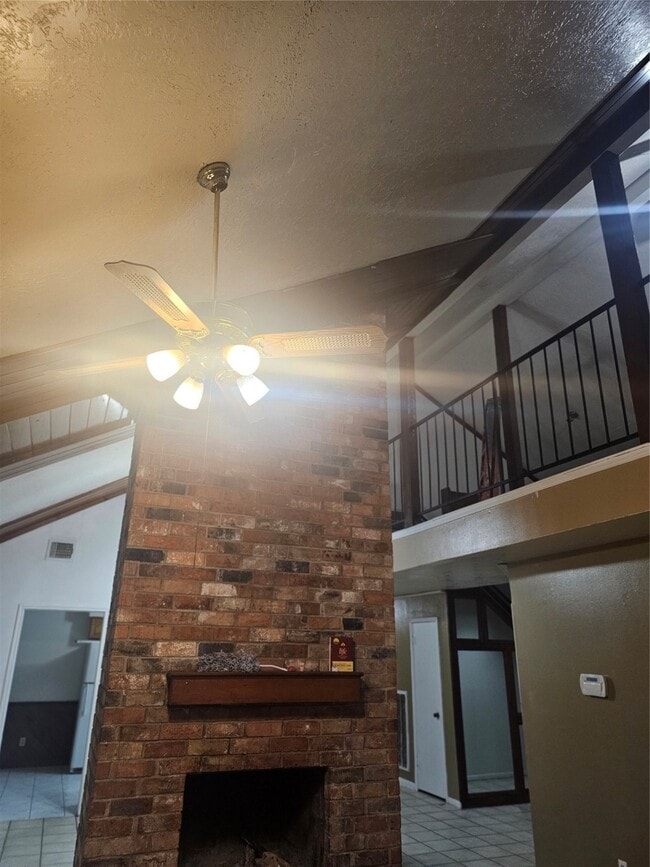 Photo - 4011 Alshire Dr