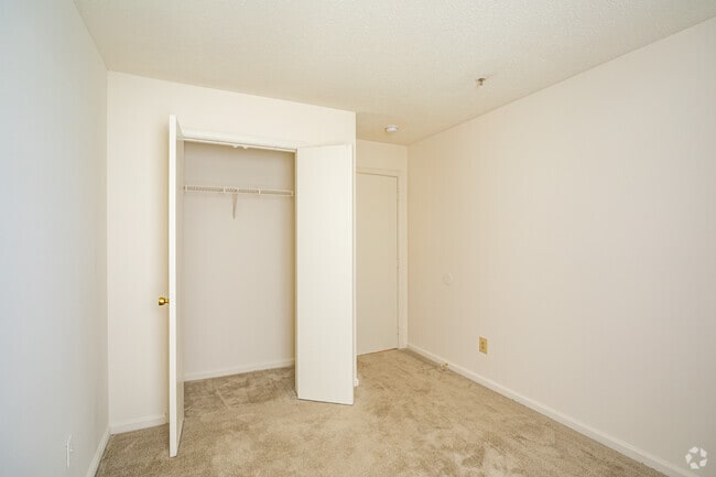 3BR, 2BA