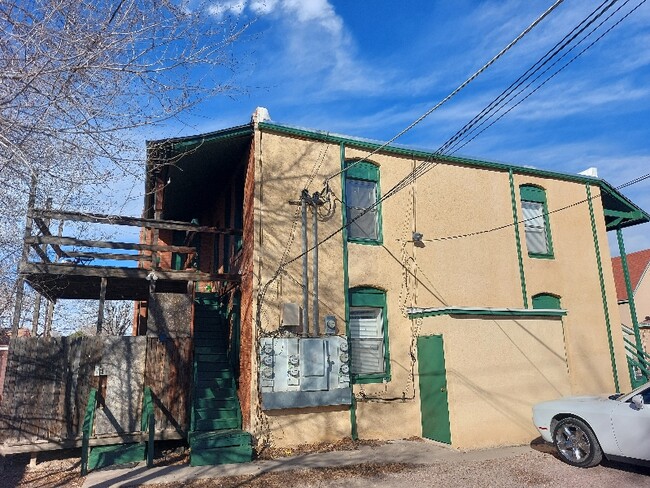 Photo - 1010 E Evans Ave