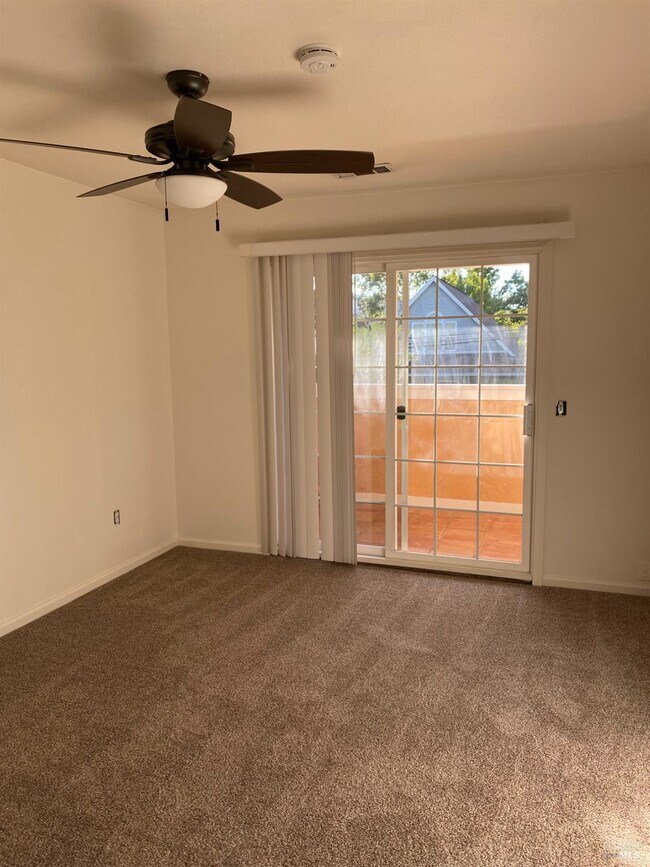 Photo - 829 Hunt Ave