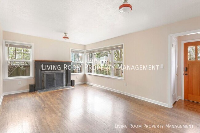 Photo - 7096 N Cambridge Ave