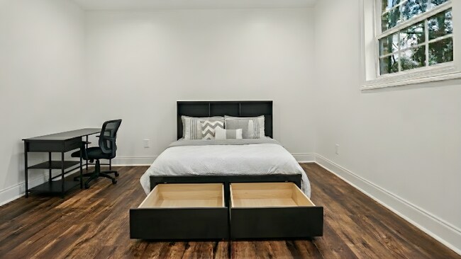 Photo - 126 Rue De La Paix