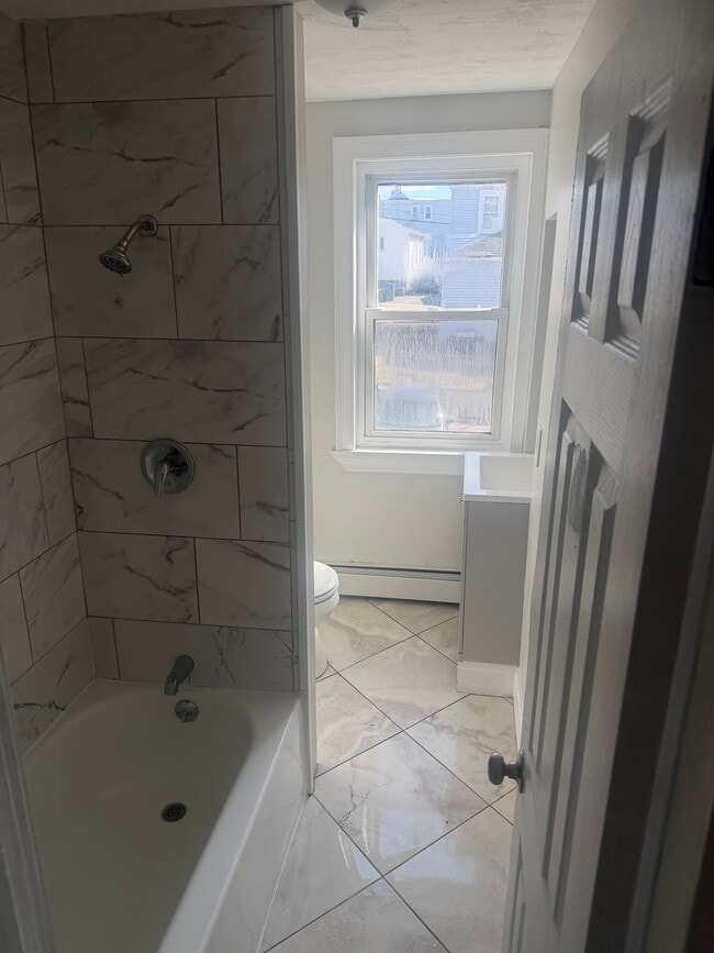 25 Hillhurst Ave