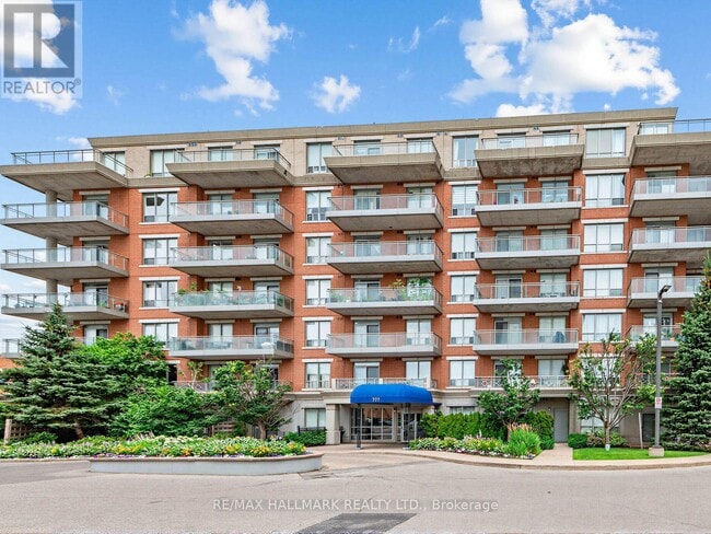 Photo - 777 Steeles Ave W Unit LPH3