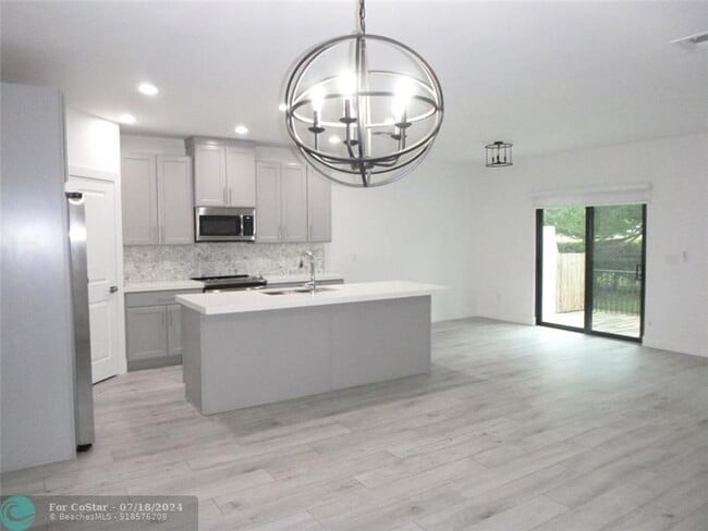 Photo - 4519 E Aqua Bella Ln