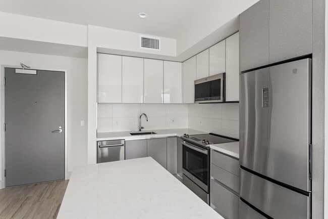 Photo - La Vida Melrose