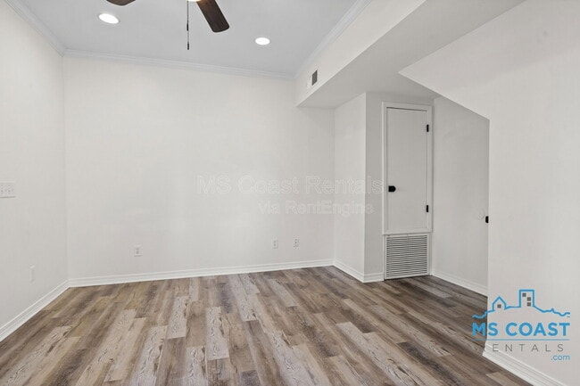 Photo - 113 Earle Taylor Ln