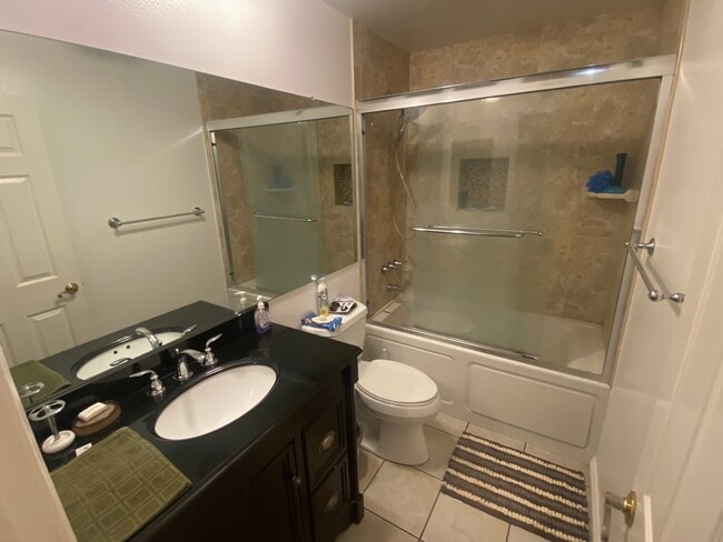 Photo - 13730 Mindora Ave