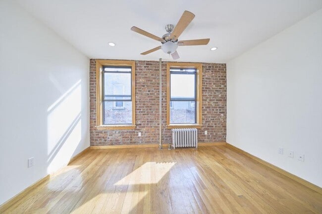 Photo - 3 bedroom in New York NY 10040 Unit 5F
