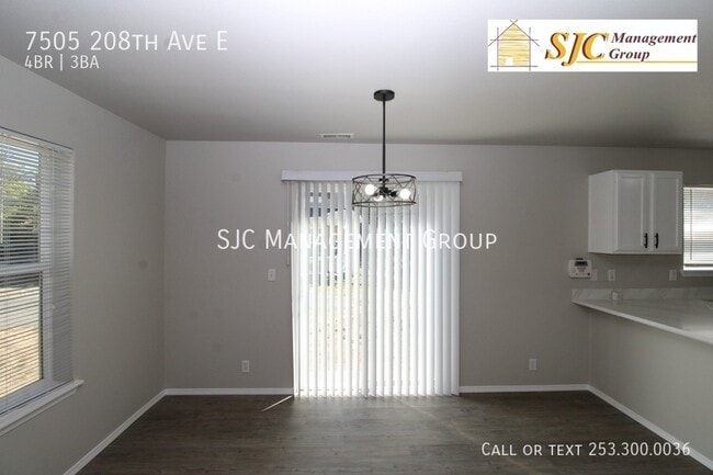 Photo - 7505 208th Ave E