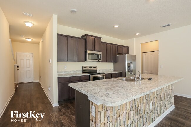 Photo - 8315 Cape Fox Dr