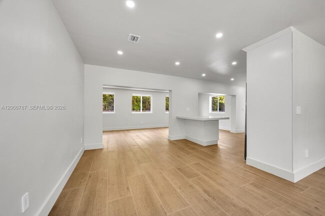 Photo - 8760 SW 83rd St