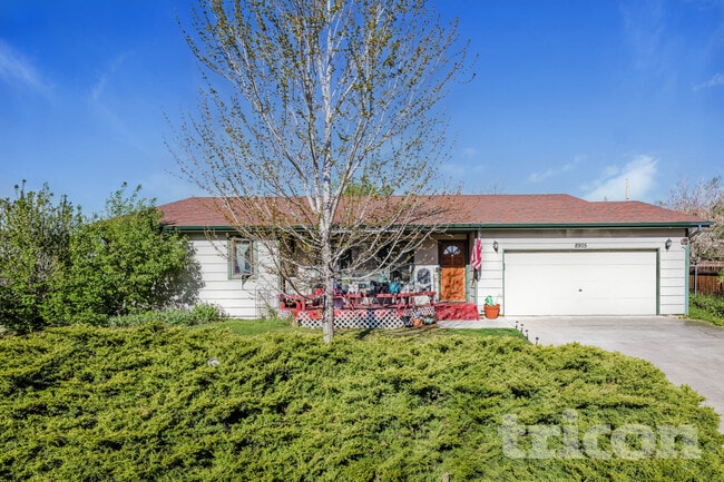 Building Photo - 8905 S Brentwood St