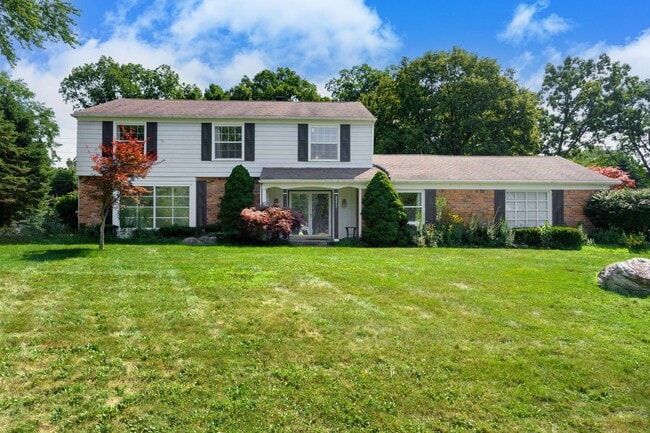 Photo - 2377 Williamstown Ct
